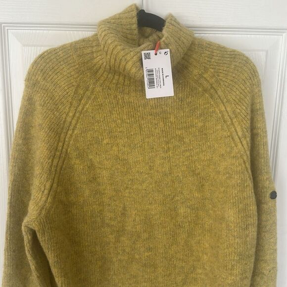 Superdry Men's Mustard Turtleneck Sweater - Picture 6 of 9